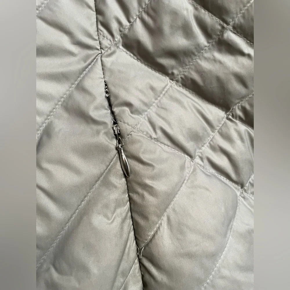 The North Face Karokora 700 Fill Down Parka - Picture 12 of 15
